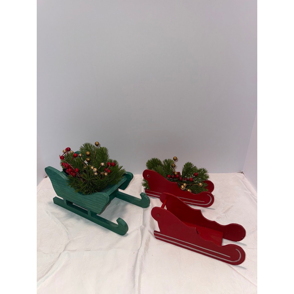 Vintage Style Wooden Christmas Sleigh Decor Set Red Green Berries 3 Piece Lot